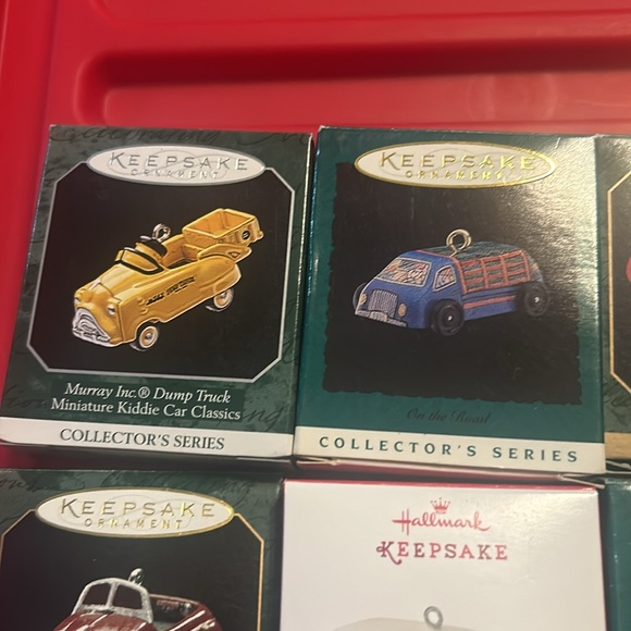 7 min Hallmark ornaments, bundle deal - Picture 2 of 5